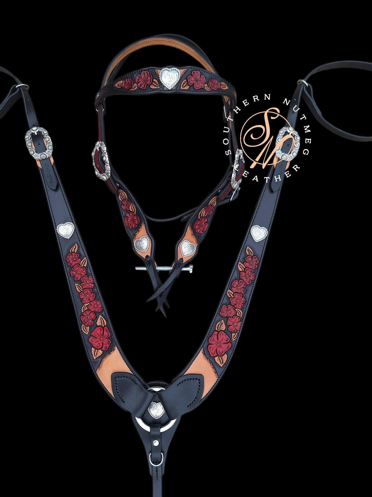 Red and Black Carved Pulling Collar Tack Set