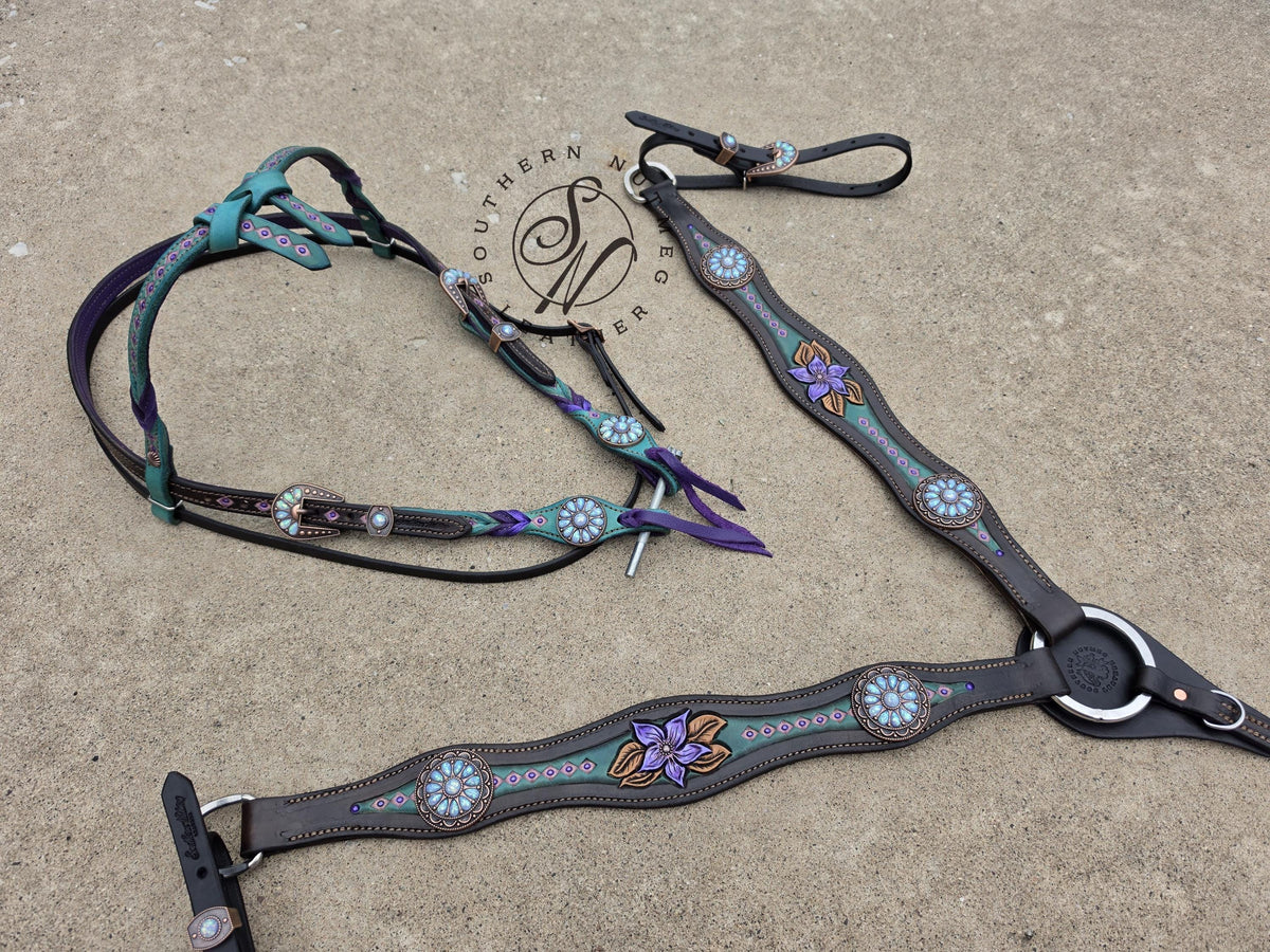 Draft Size Purple and Turquoise Tack Set